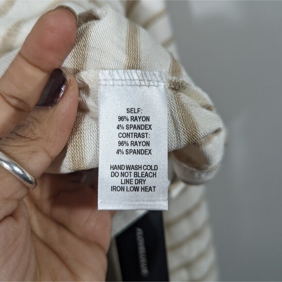 Lulus Top Women Size S Tan Stripe Long Sleeve Crop Relaxed Shirt VSCO Girl - Picture 5 of 6